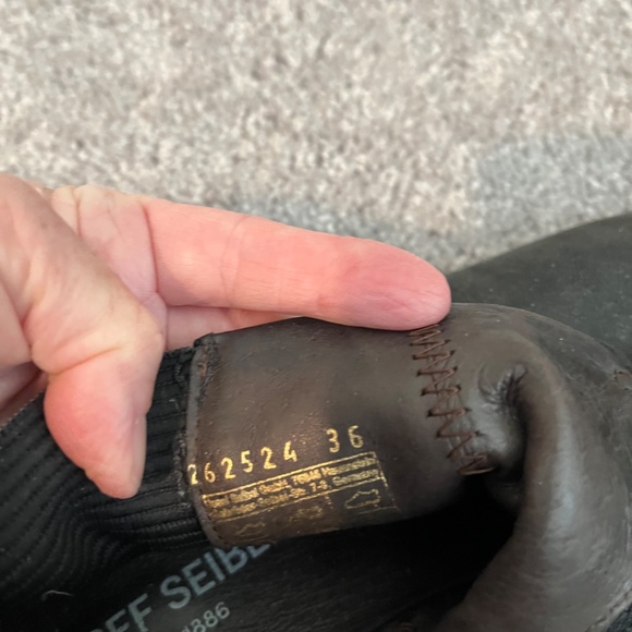 Josef Seibel Women's size 36 black ankle boot - Picture 5 of 5